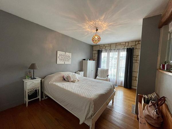 Gargenville Maison de charme calme et proche A13 - 2 chambres - Jardinet