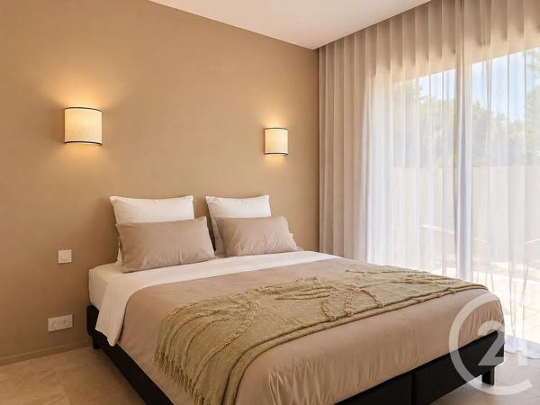 Maison à vendre  4 pièces - 122 m 2   PORTO VECCHIO  - 201