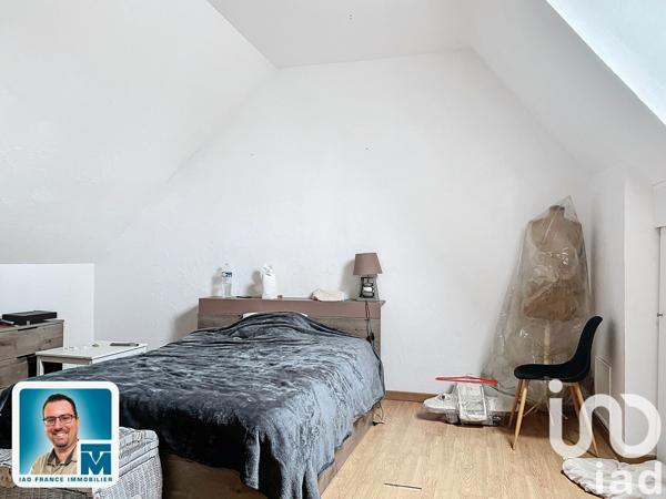 Maison de ville 5 pièces de 130 m² à Brezolles (28270)