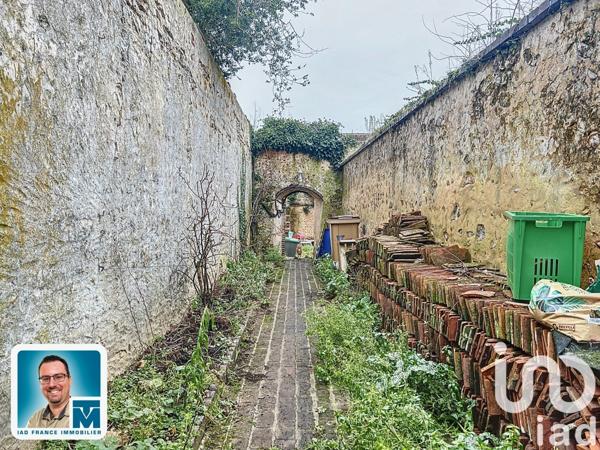 Maison de ville 5 pièces de 130 m² à Brezolles (28270)