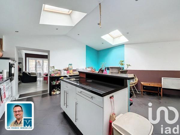 Maison de ville 5 pièces de 130 m² à Brezolles (28270)