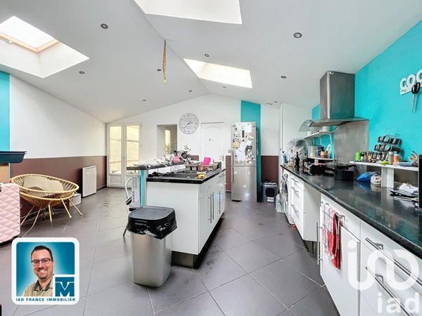 Maison de ville 5 pièces de 130 m² à Brezolles (28270)