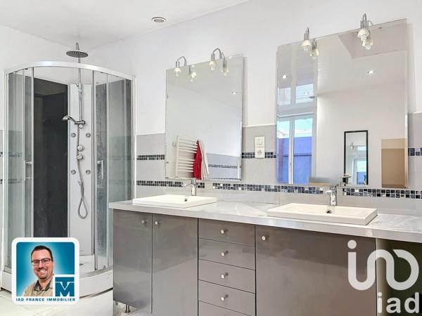 Maison de ville 5 pièces de 130 m² à Brezolles (28270)