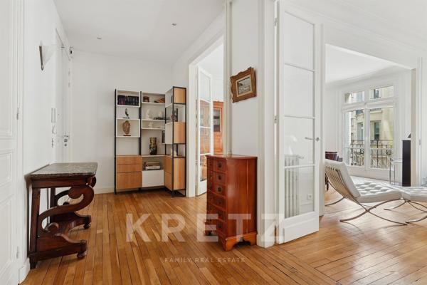 BRETEUIL - Appartement Haussmannien 4 pièces en très bon état - 2 chambres