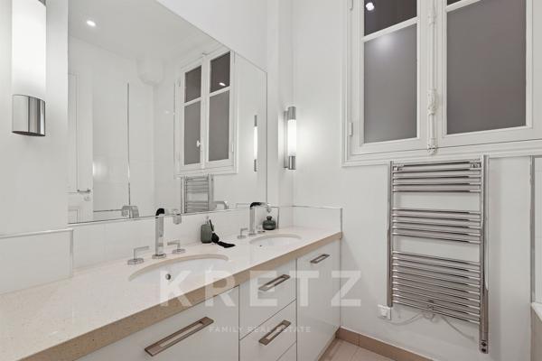 BRETEUIL - Appartement Haussmannien 4 pièces en très bon état - 2 chambres