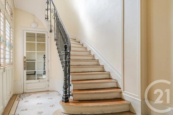 Appartement F4 à vendre  4 pièces - 101 m 2   PARIS  - 75014