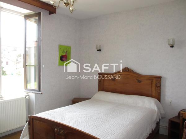 CHAUFFAILLESMaison en pierre de pays 6pièces 135M²