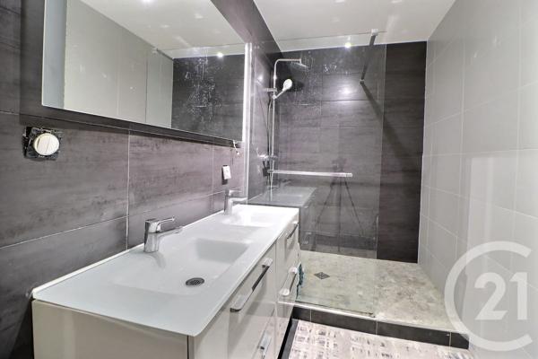 Appartement F4 à vendre  4 pièces - 88,27 m 2   AULNAY SOUS BOIS  - 93