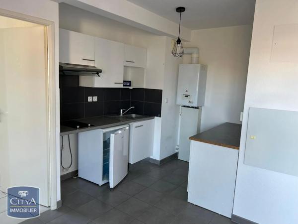 Appartement à louer 2 pièces 43.46m² Lormont (33310)