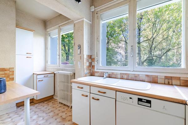 Appartement
         3 pièces
        - 66 m² Exclusivité 277 000 € *