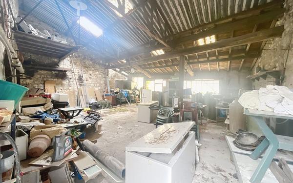 Maison à vendre    4 pièces •  Ébreuil