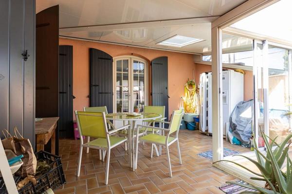 AVIGNON ? Appartement 143 m², grande terrasse, 4 chambres et stationnements privatifs