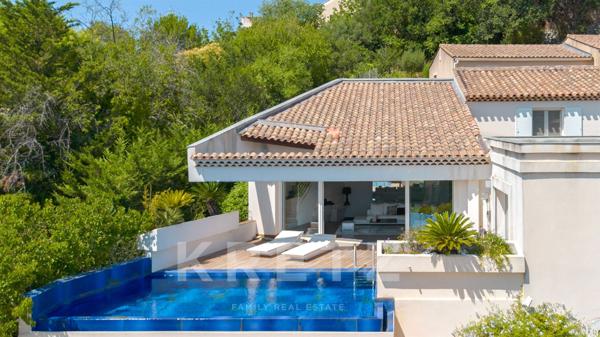 Allauch – Villa contemporaine avec piscine à débordement et appartement indépendant