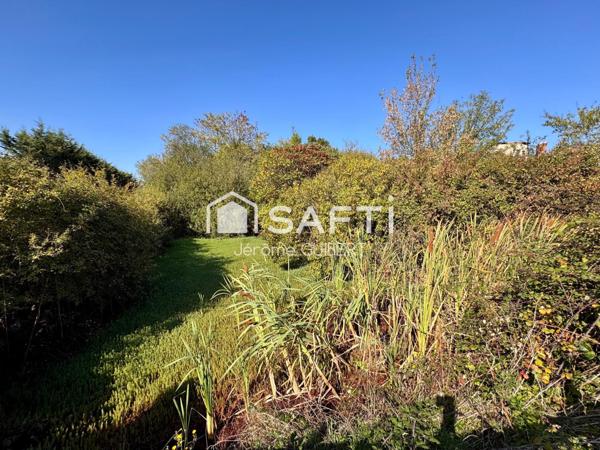 Maison de village - 120 m² - dépendances