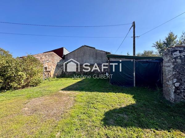 Maison de village - 120 m² - dépendances