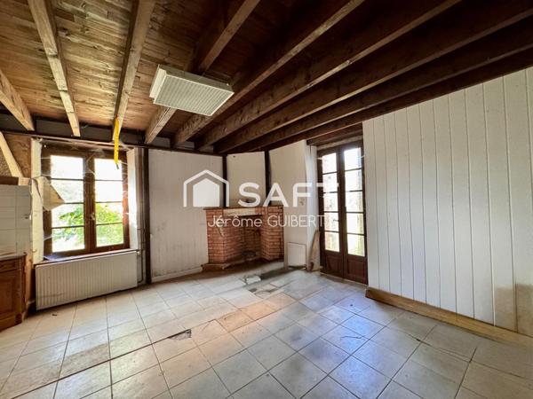Maison de village - 120 m² - dépendances