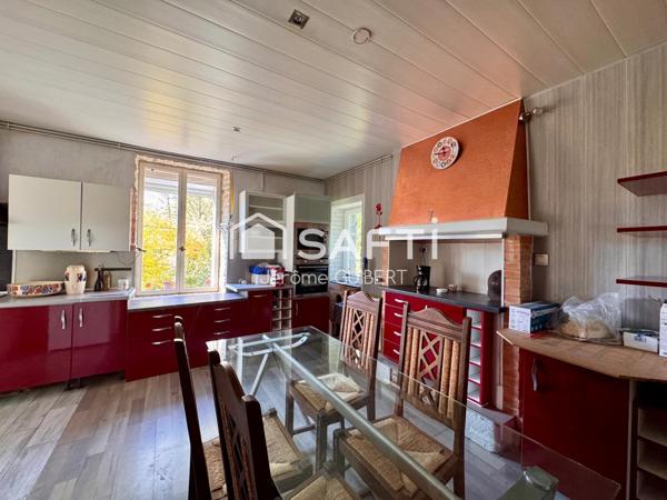 Maison de village - 120 m² - dépendances