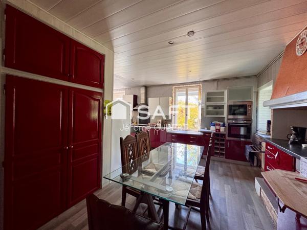 Maison de village - 120 m² - dépendances