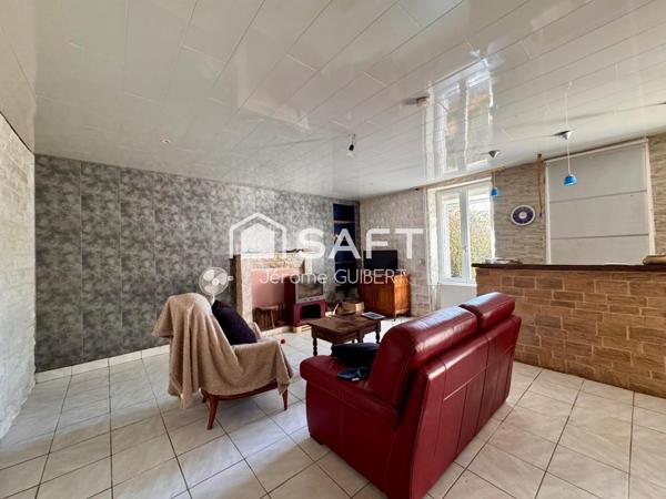 Maison de village - 120 m² - dépendances