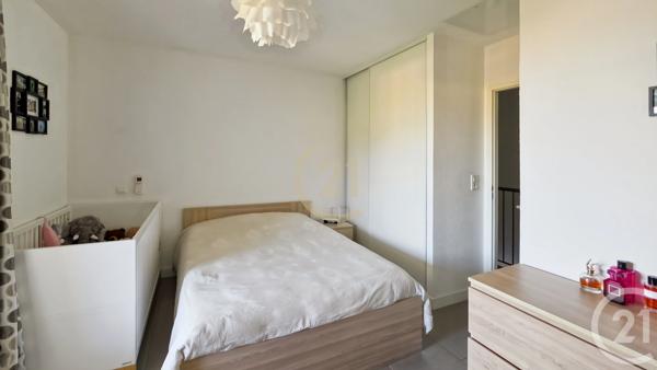 Appartement à vendre  3 pièces - 60,83 m 2   OLETTA  - 202