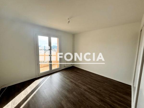 Location Appartement 3 pièces 81.45 m² - RUE J PH RAMEAU Toulon 83000
