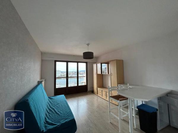 Appartement à louer 1 pièce 24.07m²