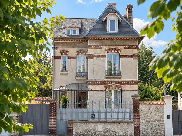 Maison 4 chambre(s) à vendre - Crépy-en-Valois, Oise - 60
