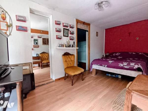 BEAU POTENTIEL SUPERFICIE