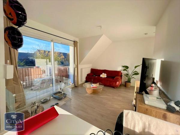 Appartement à louer 2 pièces 36.6m² Tours (37100)