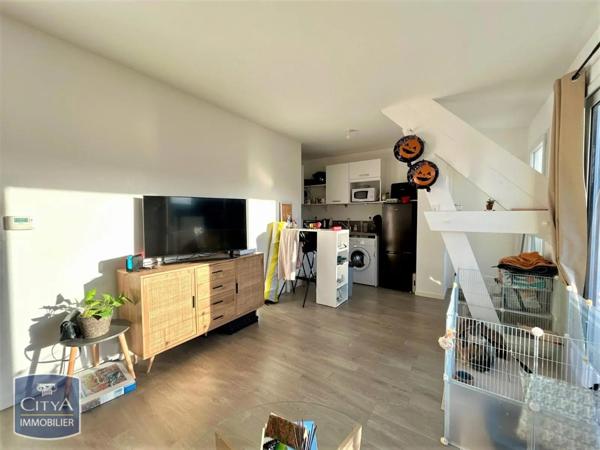 Appartement à louer 2 pièces 36.6m² Tours (37100)
