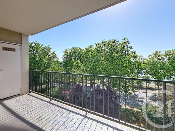 Appartement F3 à vendre  3 pièces - 63,44 m 2   FRESNES  - 94
