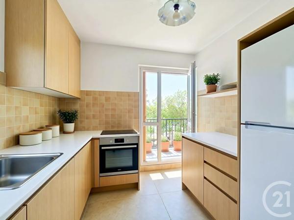 Appartement F3 à vendre  3 pièces - 63,44 m 2   FRESNES  - 94