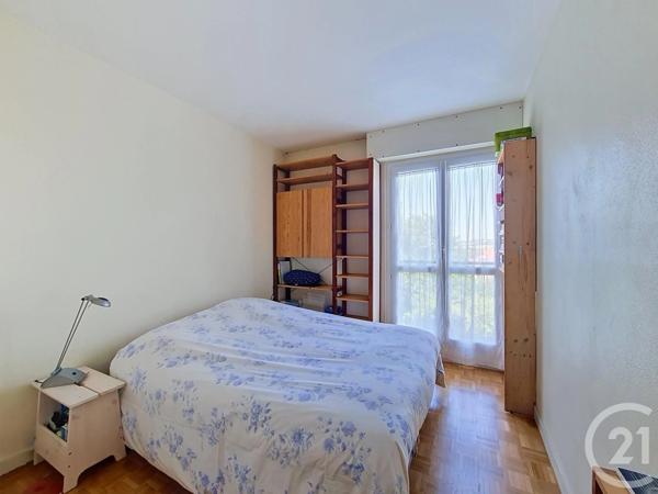 Appartement F3 à vendre  3 pièces - 63,44 m 2   FRESNES  - 94