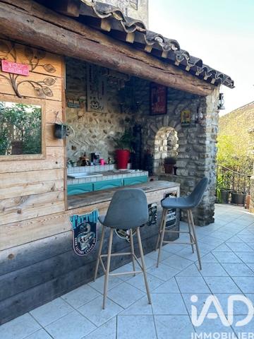 Maison à vendre 5 pièces 117 m² Saint-Marcel-d'Ardèche