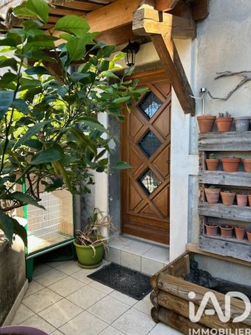 Maison à vendre 5 pièces 117 m² Saint-Marcel-d'Ardèche