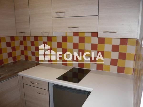 Location Appartement 2 pièces 41.9 m² - 6 RUE LAMENAIS Narbonne 11100