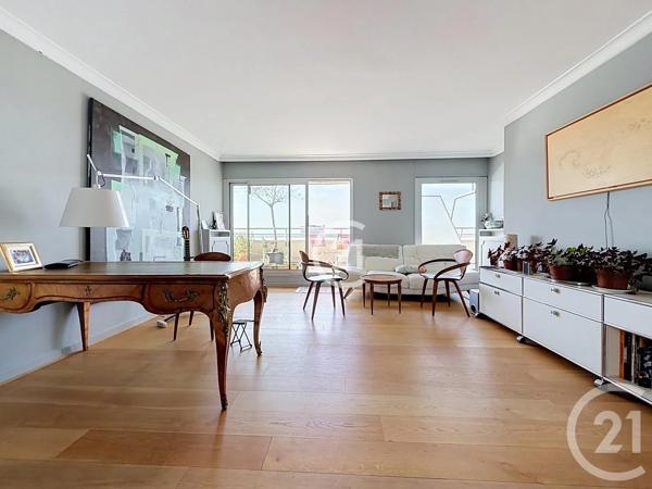 Appartement F3 à vendre  3 pièces - 79 m 2   MONTREUIL  - 93