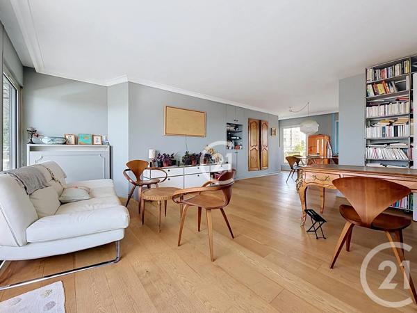 Appartement F3 à vendre  3 pièces - 79 m 2   MONTREUIL  - 93