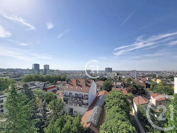 Appartement F3 à vendre  3 pièces - 79 m 2   MONTREUIL  - 93