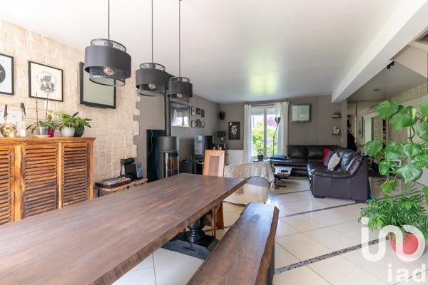 Maison à vendre 10 pièces 195 m² Montévrain