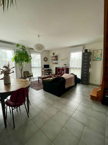 A LOUER SECTEUR DESJARDINS DUPLEX T3bis