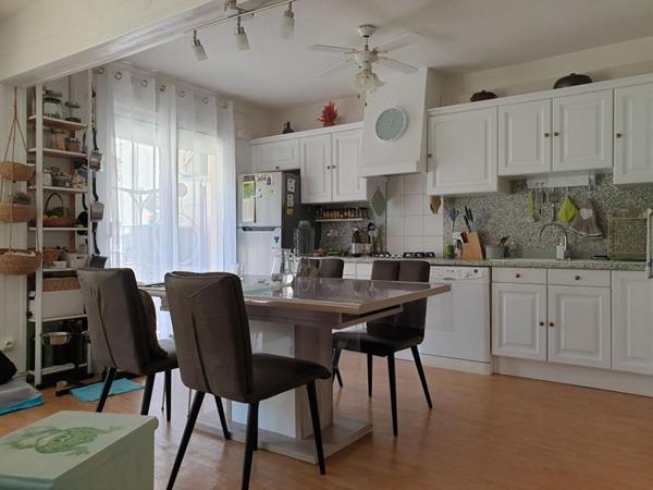 T4 en duplex proche de commerces à Amélie les Bains