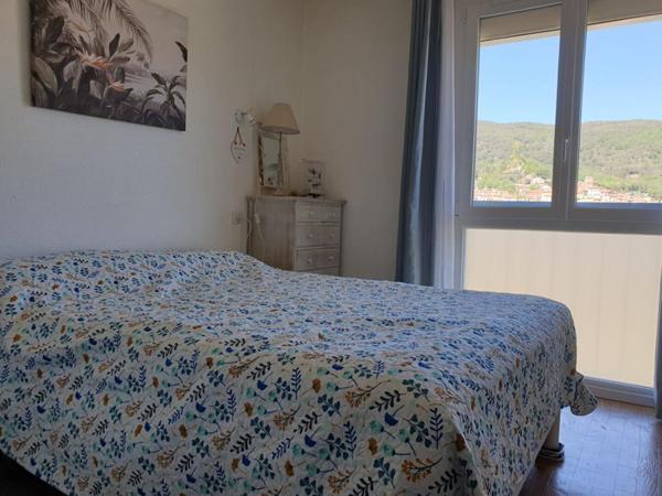 T4 en duplex proche de commerces à Amélie les Bains