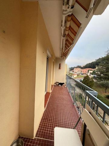 T4 en duplex proche de commerces à Amélie les Bains