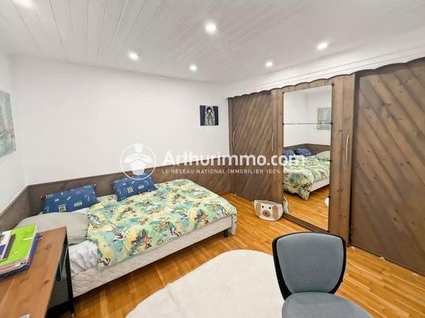 Vente                                                      Maison
                        
                     5 pièces                      110 m2                     à Montgeron