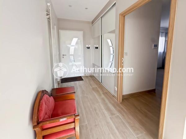 Vente                                                      Maison
                        
                     5 pièces                      110 m2                     à Montgeron