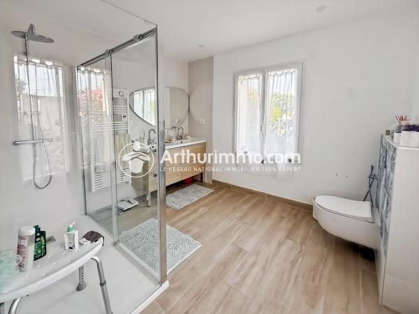 Vente                                                      Maison
                        
                     5 pièces                      110 m2                     à Montgeron