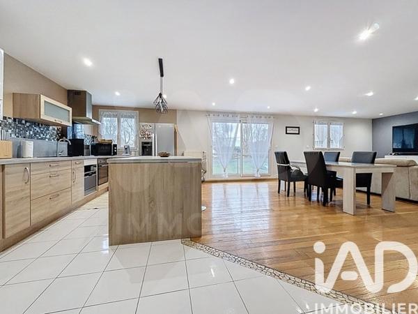 Appartement à vendre 4 pièces 98 m² Pontault-Combault