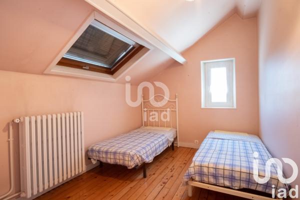 Maison à vendre 9 pièces 165 m² Saint-Pierre-lès-Nemours