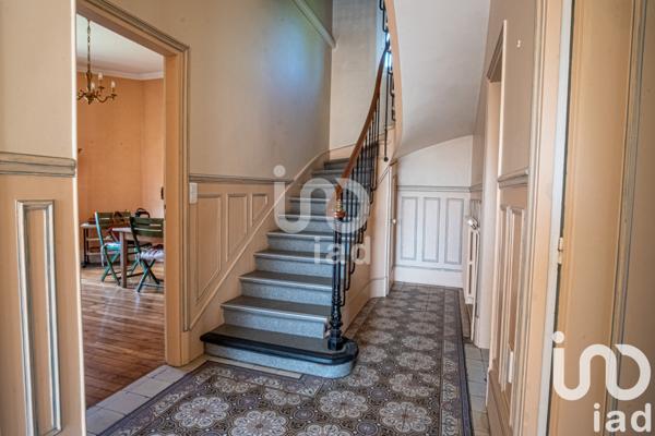 Maison à vendre 9 pièces 165 m² Saint-Pierre-lès-Nemours